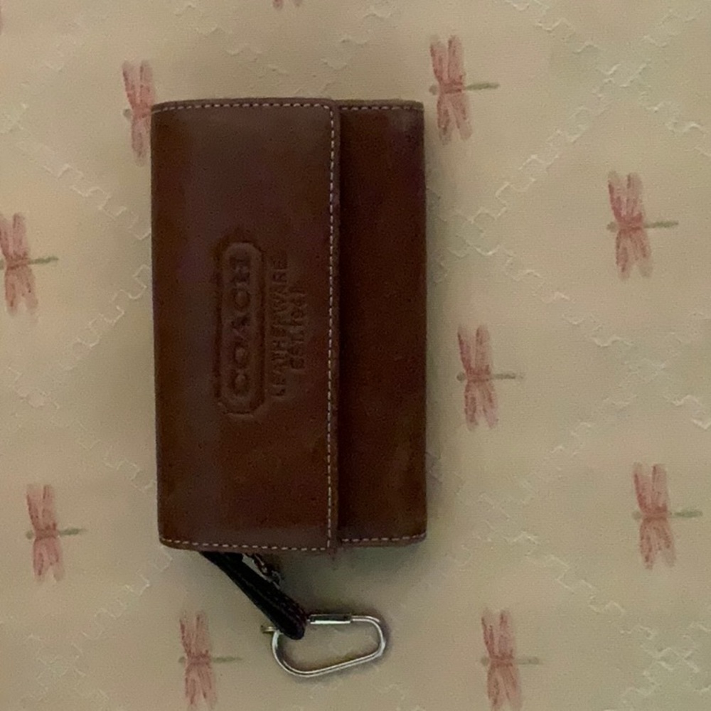 Women’s Coach wallet.